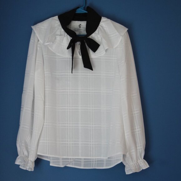 Cupio Tops - Cupio White Blouse with Black Tie Accent Womens Medium NWT Modest
